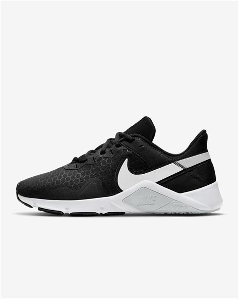 nike legend essential 2 zwart|nike training legend essential 2.